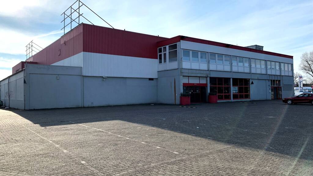 Laden zur Miete 3,75 € 1.600 m² Verkaufsfläche teilbar von 600 m² bis 1.600 m² Hasporter Damm 189 Hasport/Annenheide Delmenhorst 27755