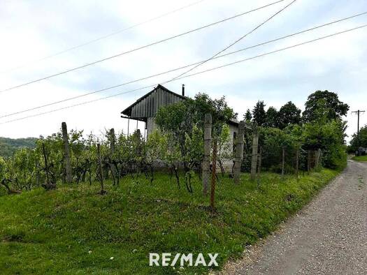 Einfamilienhaus zum Kauf 20.000 € 2 Zimmer 24 m² 3.000 m² Grundstück Heiligenkreuz im Lafnitztal 7561