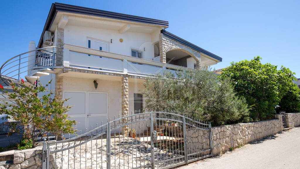 Mehrfamilienhaus zum Kauf 399.800 € 9 Zimmer 255 m² 462 m² Grundstück Vir 23234