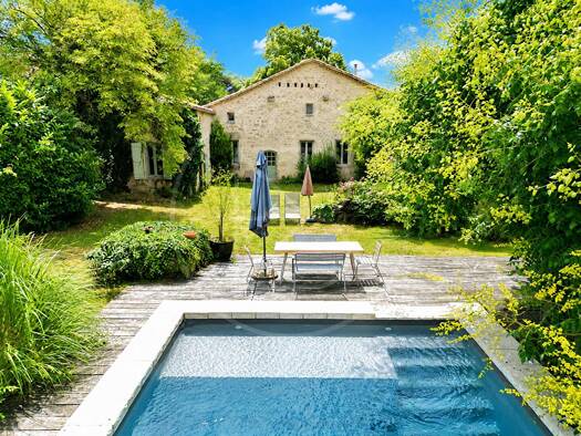 Haus zum Kauf 790.000 € 400 m² 4.264 m² Grundstück Saint-Emilion 33330