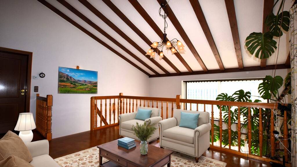 Einfamilienhaus zum Kauf 449.000 € 7 Zimmer 180 m² 831 m² Grundstück Feuchtwangen 91555