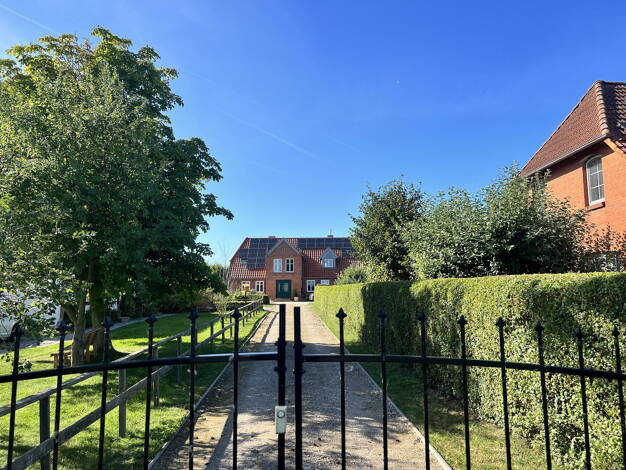 Bauernhaus zum Kauf provisionsfrei 698.000 € 11 Zimmer 210 m² 1.500 m² Grundstück Fährdorf Insel Poel 23999