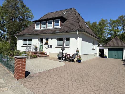 Mehrfamilienhaus zum Kauf 393.000 € 6 Zimmer 157 m² 1.145 m² Grundstück Bad Bevensen Bad Bevensen 29549