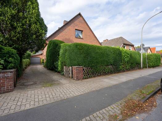 Einfamilienhaus zum Kauf 449.000 € 4,5 Zimmer 123 m² 475 m² Grundstück frei ab sofort Pinneberg 25421