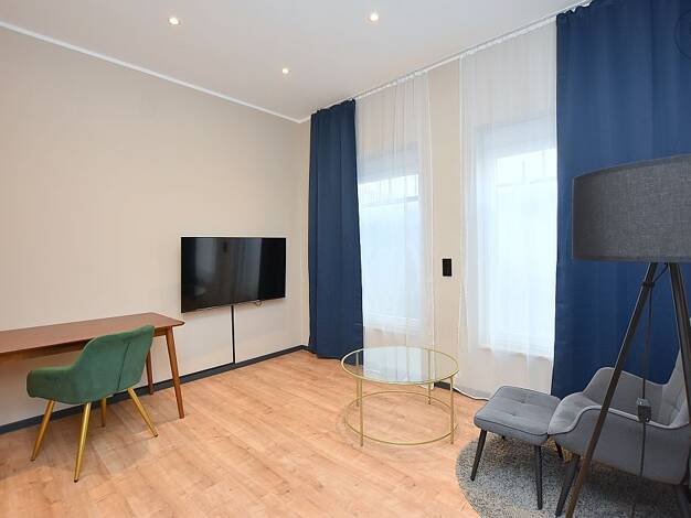 Studio zur Miete 1.150 € 1 Zimmer 30 m² EG frei ab sofort Süd Stuttgart 70178