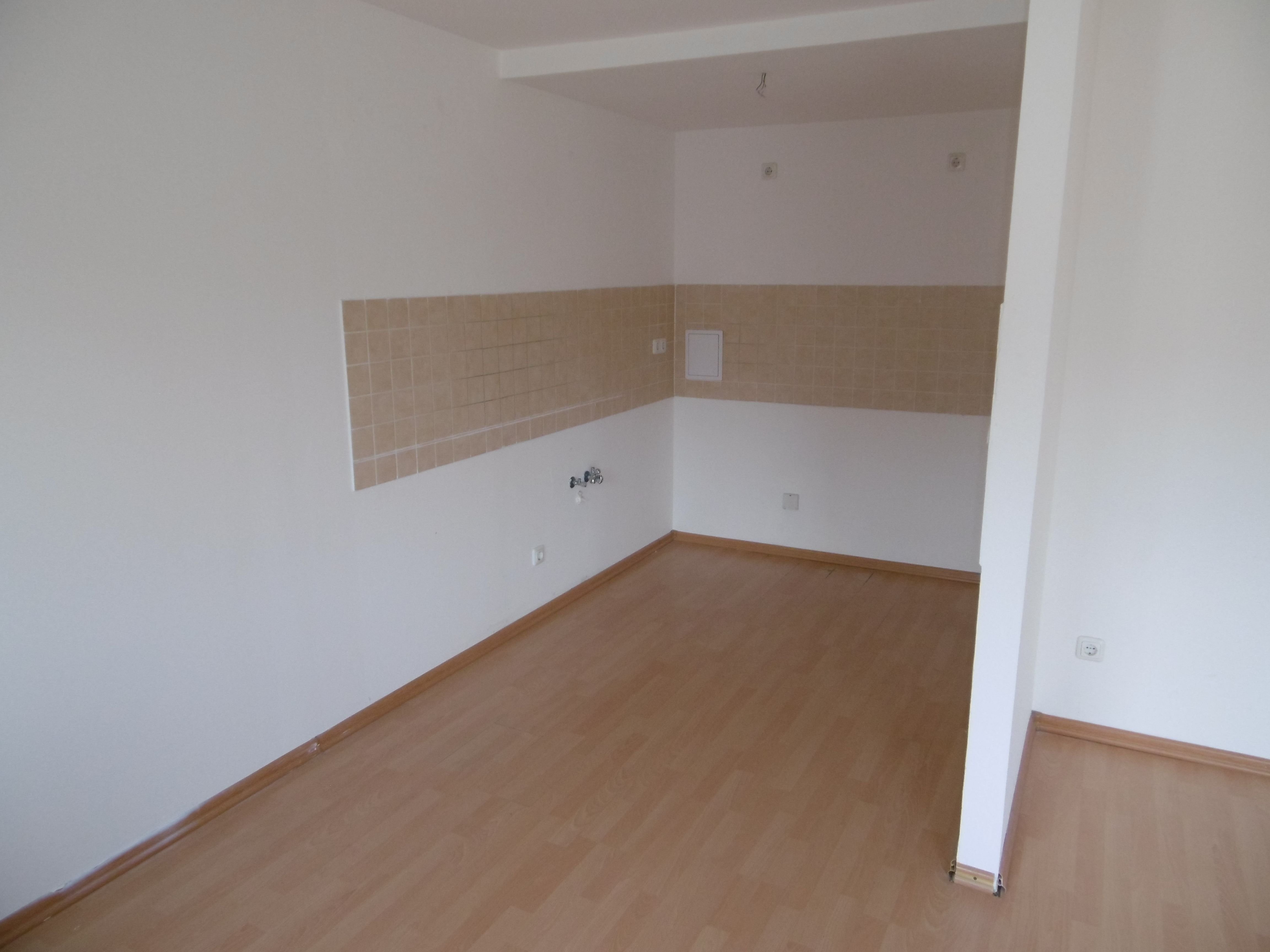 Wohnung zur Miete 490 € 3 Zimmer 73 m²<br/>Wohnfläche 1.<br/>Geschoss Bahnhofstraße Radeberg Radeberg 01454