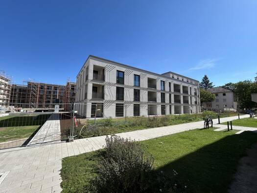 Wohnung zum Kauf - Erstbezug provisionsfrei 691.500 € 4 Zimmer 96 m² 1. Geschoss Haslach Freiburg im Breisgau 79115