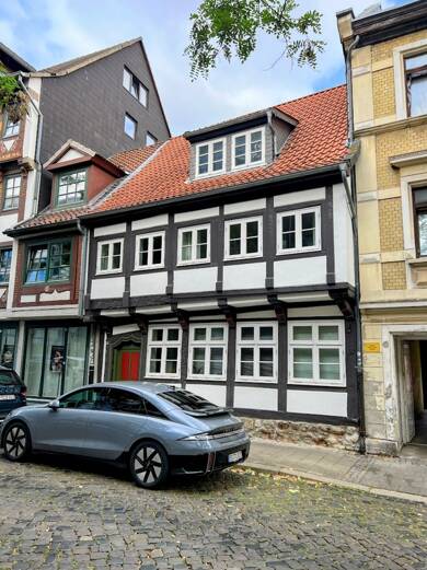 Wohnung zur Miete 532 € 2 Zimmer 56,4 m² Altewiek Braunschweig 38100