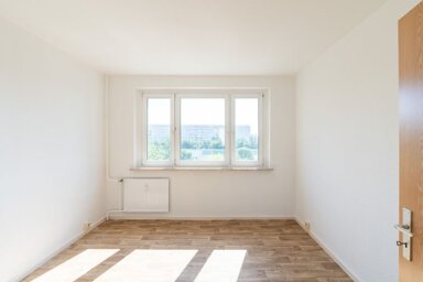 Wohnung zur Miete 337 € 2 Zimmer 48,8 m² 4. Geschoss Tangermünder Str. 29 Westliche Neustadt Halle 06124