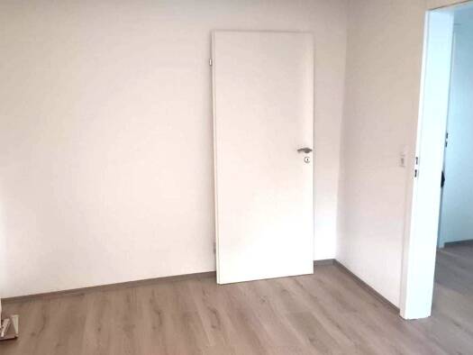Wohnung zur Miete 319 € 1 Zimmer 42 m² frei ab 01.09.2026 Ilmenau Ilmenau 98693