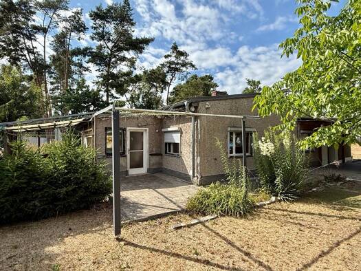 Einfamilienhaus zum Kauf 149.000 € 5 Zimmer 110 m² 1.713 m² Grundstück frei ab sofort Sachsenhausen Oranienburg 16515