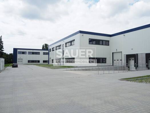 Lagerhalle zur Miete 14.479 € 1.464 m² Lagerfläche teilbar ab 1.606 m² Spandau Spandau 13581