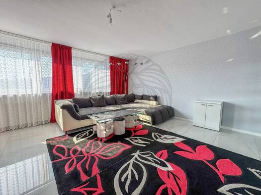 Wohnung zum Kauf 325.000 € 5 Zimmer 109,3 m² Niedernhausen 65527