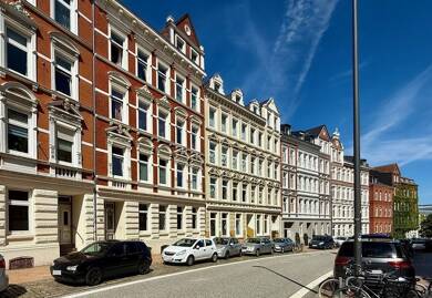 Mehrfamilienhaus zum Kauf 1.290.000 € 18 Zimmer 480,7 m² 370 m² Grundstück Kirchhofallee 18 Exerzierplatz Kiel 24103