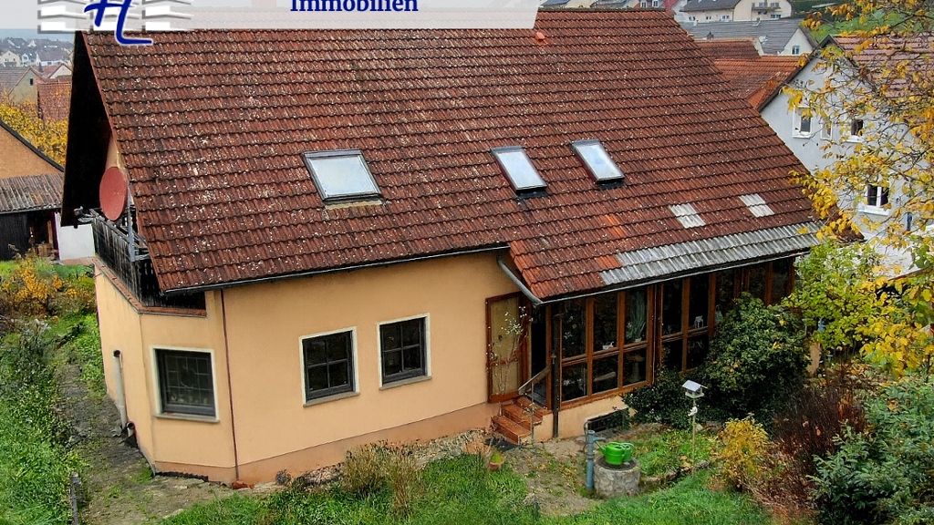 Mehrfamilienhaus zum Kauf 550.000 € 8 Zimmer 230 m² 773 m² Grundstück Leinach 97274