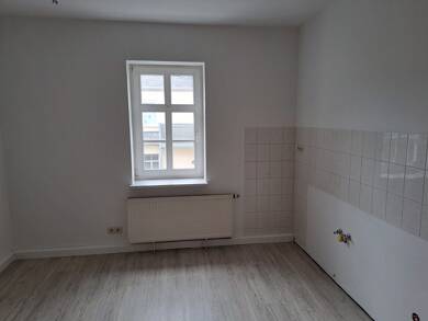 Wohnung zur Miete 305 € 3 Zimmer 61 m² Bergstraße Hartmannsdorf 09232