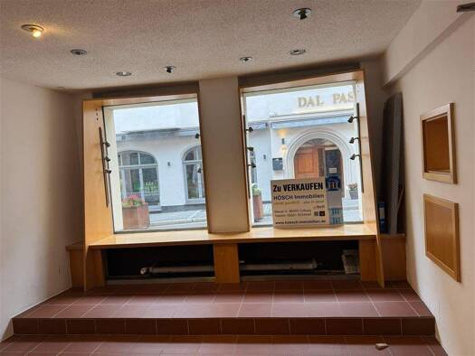 Ladenfläche zur Miete 498 € 52 m² Verkaufsfläche Coburg 96450