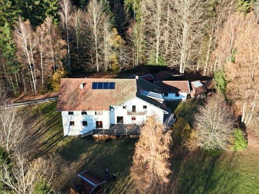 Einfamilienhaus zum Kauf 458.000 € 7 Zimmer 210 m² 2.816 m² Grundstück Riedlhütte Sankt Oswald-Riedlhütte / Riedlhütte 94566