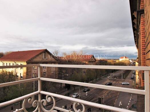 Wohnung zum Kauf 335.000 € 3 Zimmer 80 m² 4. Geschoss frei ab sofort Ost Stuttgart 70190