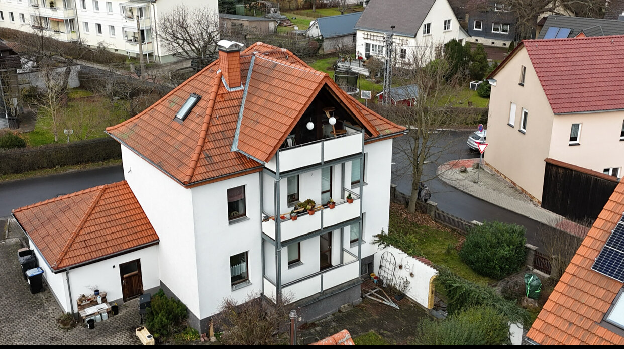 Haus zum Kauf 365.000 € 9 Zimmer 180 m²<br/>Wohnfläche 800 m²<br/>Grundstück Ilmenau Ilmenau 98693