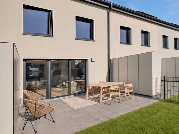 Reihenmittelhaus zur Miete - Erstbezug 1.695 € 4 Zimmer 120 m² 143,7 m² Grundstück frei ab sofort Am Schlangenhorst 33 Nauen Nauen 14641