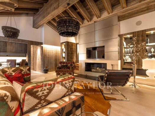 Haus zum Kauf 23.000.000 CHF 13,5 Zimmer 1.600 m² Crans-Montana 3963