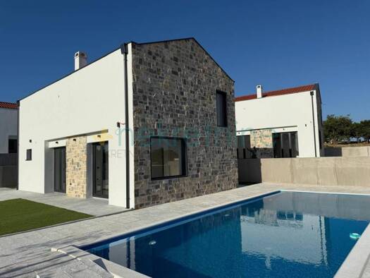 Haus zum Kauf 480.000 € 7 Zimmer 144 m² Poličnik