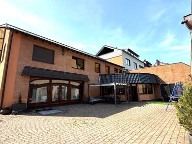 Haus zum Kauf 820.000 € 10 Zimmer 460 m² 1.100 m² Grundstück Wuppertal 42275