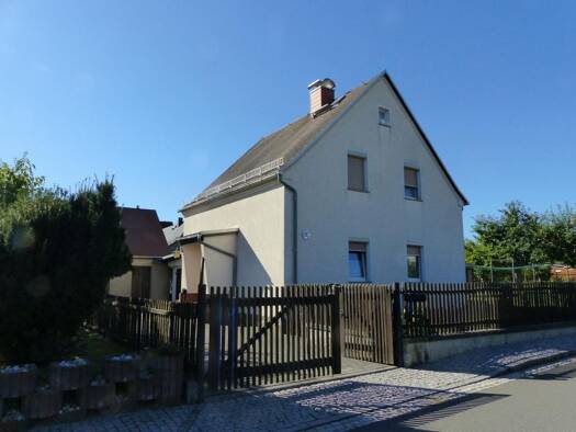 Einfamilienhaus zum Kauf 125.000 € 4 Zimmer 79 m² 1.722 m² Grundstück Lampersdorf Wermsdorf OT Lampersdorf 04779