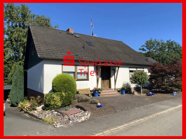 Einfamilienhaus zum Kauf 349.000 € 9 Zimmer 240 m² 1.027 m² Grundstück Wiltingen 54459