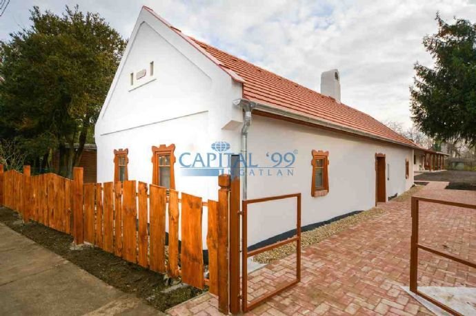 Bauernhaus zum Kauf provisionsfrei 279.900 € 3 Zimmer 100 m²<br/>Wohnfläche 650 m²<br/>Grundstück ab sofort<br/>Verfügbarkeit Balatonberény 8649