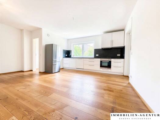 Terrassenwohnung zur Miete 1.190 € 3 Zimmer 90 m² 2 Geschosse frei ab 01.09.2026 Schwandorf Schwandorf 92421