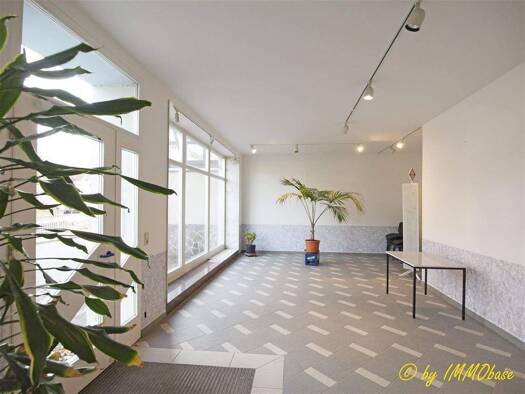 Ladenfläche zur Miete provisionsfrei 555 € 3 Zimmer 92,5 m² Verkaufsfläche Hainichen Hainichen 09661