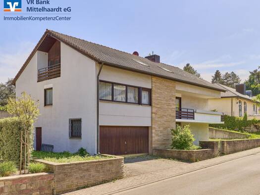 Einfamilienhaus zum Kauf 975.000 € 8 Zimmer 290 m² 1.000 m² Grundstück frei ab sofort Sonnenwendstraße 5 Bad Dürkheim Bad Dürkheim 67098