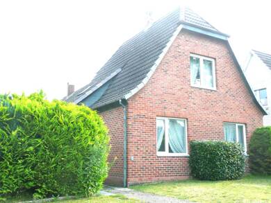 Einfamilienhaus zum Kauf 345.000 € 3,5 Zimmer 95 m² 930 m² Grundstück frei ab sofort Quickborn 25451