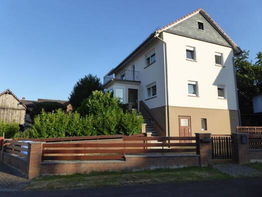 Einfamilienhaus zum Kauf 350.000 € 6 Zimmer 134 m² 982 m² Grundstück Mittel-Gründau Gründau 63584