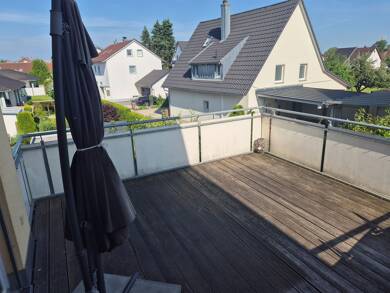 Wohnung zur Miete 890 € 3 Zimmer 99 m² 1. Geschoss frei ab 01.09.2025 Kattowitzer Straße Straubing Straubing 94315