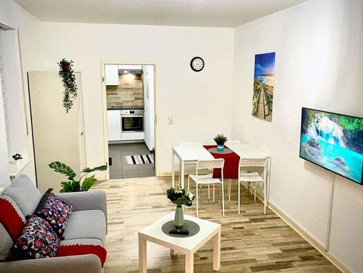 Wohnung zur Miete Wohnen auf Zeit 1.100 € 1 Zimmer 34 m² frei ab sofort Marktstrasse 0 Mühlburg Karlsruhe 76185