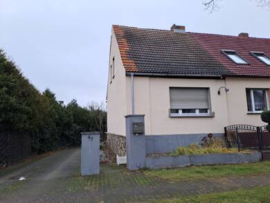 Wohnung zum Kauf 65.000 € 3 Zimmer 85 m² Dachgeschoss, EG frei ab sofort Hauptstrasse 47 Vogelsang 15890