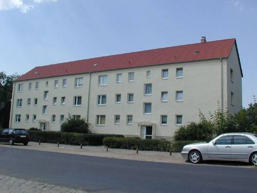 Wohnung zur Miete 379 € 2 Zimmer 48,2 m² 1. Geschoss Osterburger Straße 94 Stendal 39576