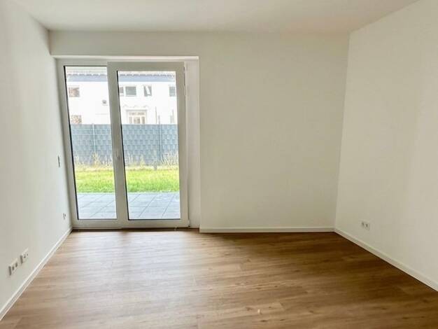 Wohnung zur Miete 1.495 € 2 Zimmer 73 m² Höchst Frankfurt am Main 65929