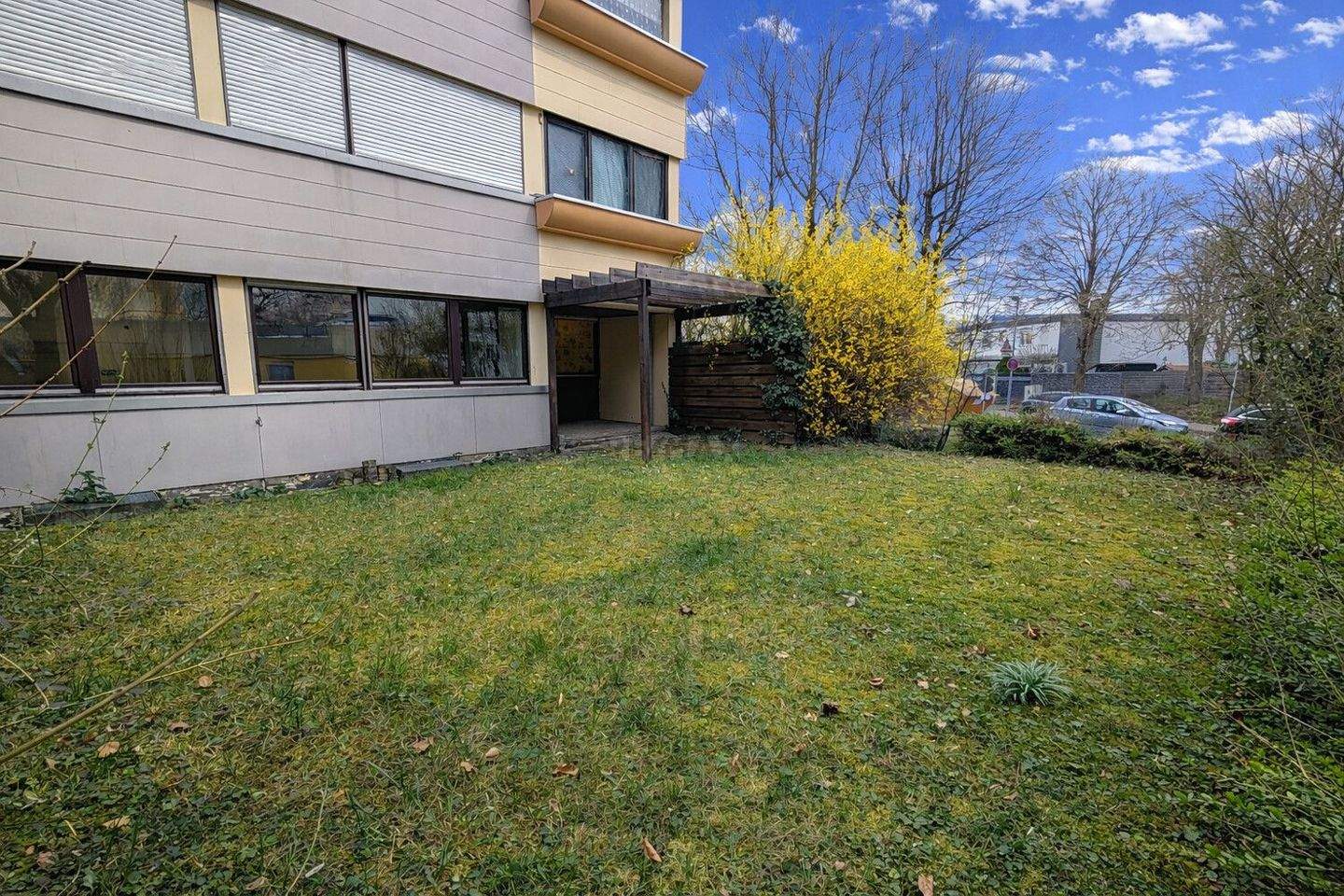 Immobilie in Tamm - Erste eigene Wohnung oder neues Zuhause für Oma oder Opa - direkt an der Natur! - Bild 3