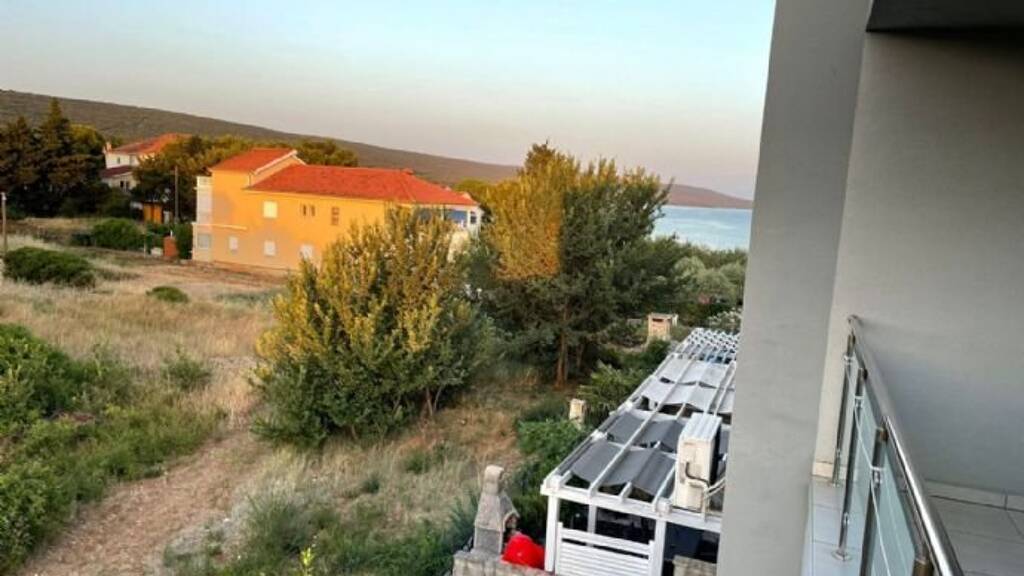 Reihenmittelhaus zum Kauf provisionsfrei 400.000 € Sukoan 23206