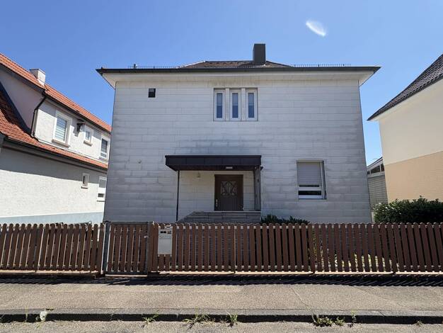 Einfamilienhaus zum Kauf 310.000 € 4 Zimmer 106,9 m² 325 m² Grundstück Ebersbach Ebersbach an der Fils 73061
