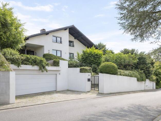 Villa zum Kauf 1.290.000 € 7 Zimmer 253 m² 906 m² Grundstück frei ab sofort Großsachsen Hirschberg an der Bergstraße 69493