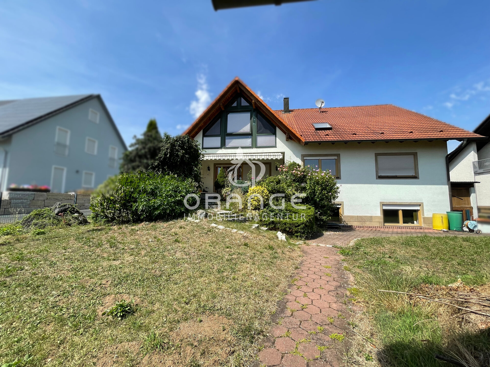 Mehrfamilienhaus zum Kauf 599.000 € 9 Zimmer 248 m²<br/>Wohnfläche 918 m²<br/>Grundstück 01.12.2024<br/>Verfügbarkeit Schnaid Hallerndorf 91352