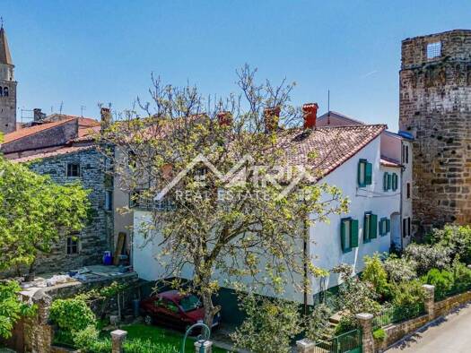 Haus zum Kauf 160.000 € 5 Zimmer 165 m² Buje Buje