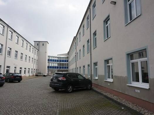 Bürokomplex zur Miete 6 € 1 Zimmer 15 m² Bürofläche teilbar von 15 m² bis 2.500 m² Oscar-Kjellberg-Straße 15 Finsterwalde Finsterwalde 03238