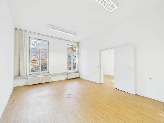 Büro zur Miete provisionsfrei 1.290 € 5 Zimmer Friedberg Friedberg 61169