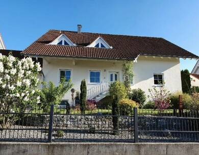 Wohnung zur Miete 1.400 € 6 Zimmer 170 m² frei ab 01.08.2025 Frontenhausen Frontenhausen 84160